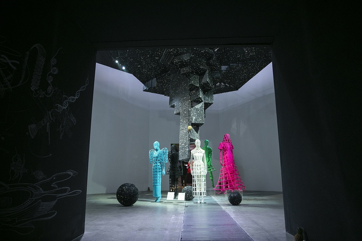 Ngạc nhiên với không gian nghệ thuật trong triển lãm tầm quốc tế của Công Trí - 9