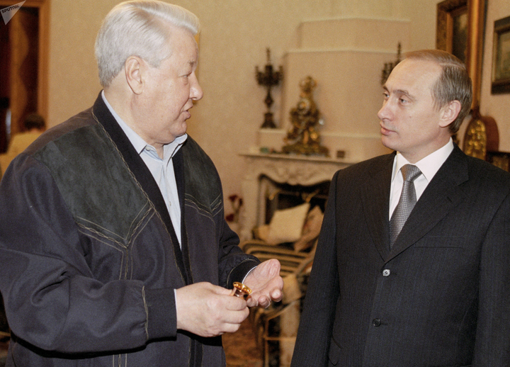 ‘Tôi sẽ rời đi, xin lỗi các bạn!’: Đây là cách ông Yeltsin từ chức cách đây 20 năm - 6