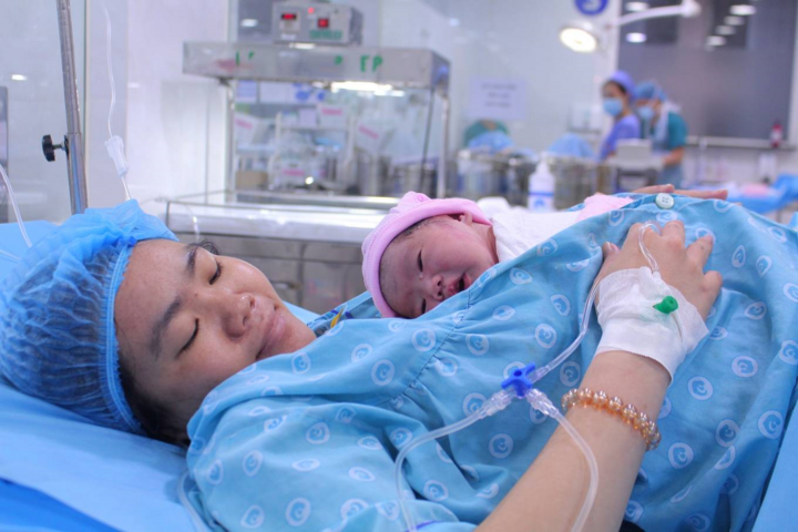 Những công dân đầu tiên chào đời năm 2020 - 5