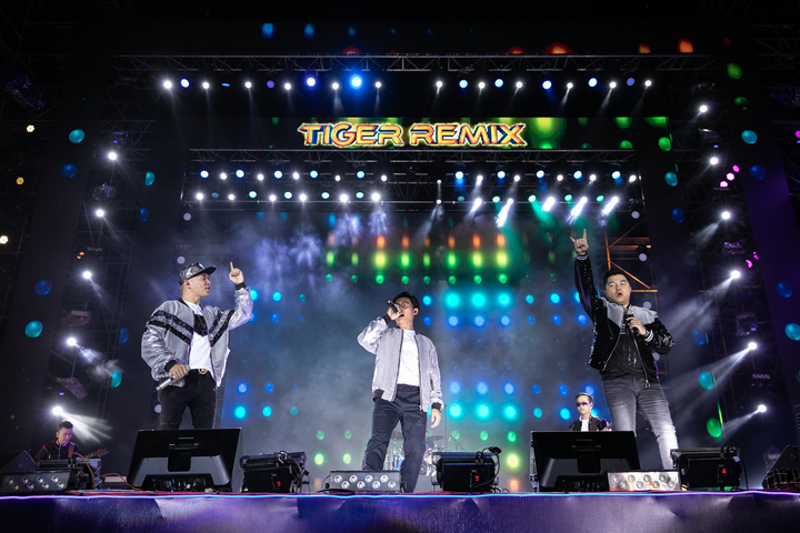 Nếu không là Tiger Remix, liệu chúng ta còn một sân khấu cuối năm nào 'đỉnh' hơn thế nữa? - 5