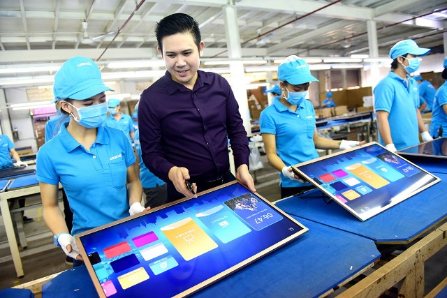 Gian lận thương mại vẫn diễn biến phức tạp - 2