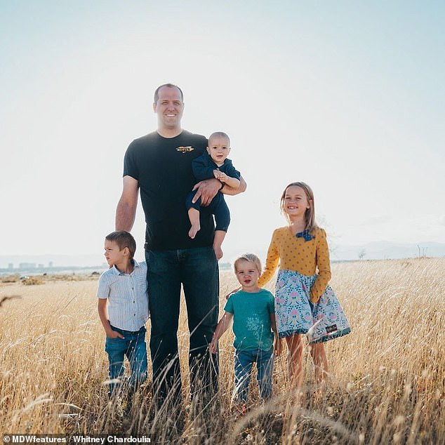  Khám phá bên trong ngôi nhà di động siêu tiện nghi giá chưa đến 800 triệu đồng - 6