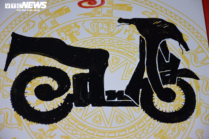 Độc đáo chữ Canh Tý mang hình dáng cầu thủ U23 Việt Nam qua bàn tay 'ông đồ đất Cảng' - 19