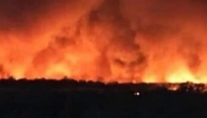 Ám ảnh hình ảnh quỷ dữ xuất hiện trong vụ hỏa hoạn lịch sử ở Australia - 1