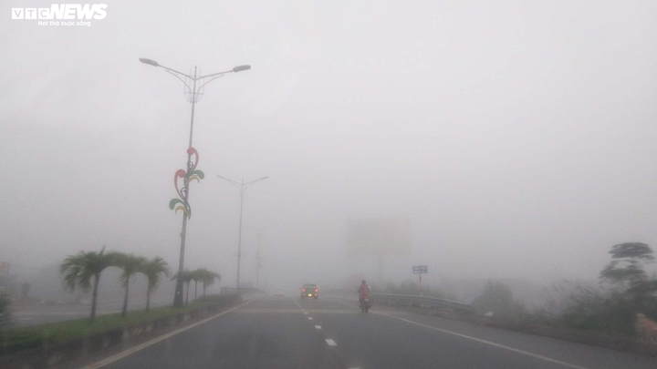 Hà Tĩnh chìm trong sương mù dày đặc - 2
