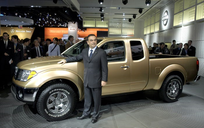 Cựu chủ tịch Nissan 'lẫy lừng' thế nào trước khi bị truy nã? - 3