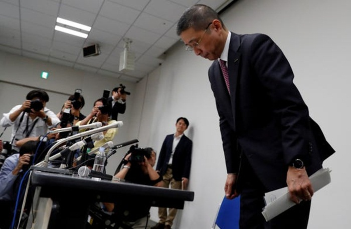 Cựu chủ tịch Nissan 'lẫy lừng' thế nào trước khi bị truy nã? - 9