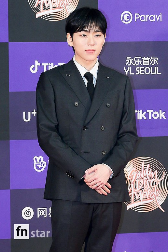 Dàn sao khoe dáng trên thảm đỏ Grammy của Hàn Quốc - 18