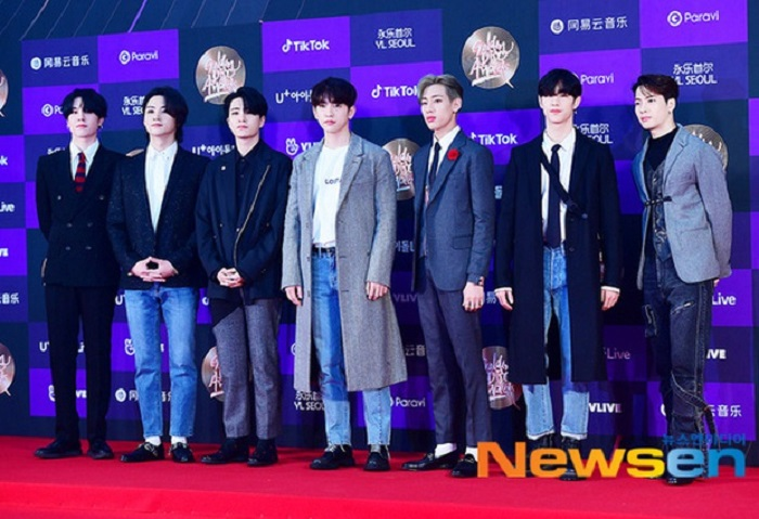 Kim Tae Hee, Han Ye Seul đẹp lấn át dàn thần tượng trẻ tuổi - 10