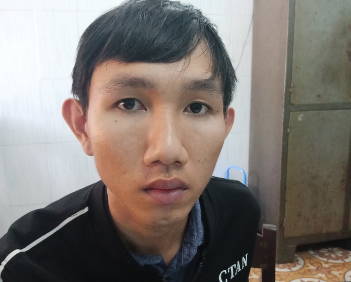 Lên mạng săn người bán iPhone, chiếm đoạt hàng trăm triệu đồng - 1