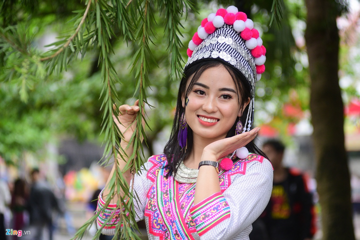 Ảnh: Sinh viên người Mông rạng rỡ đón Tết giữa Hà Nội - 2