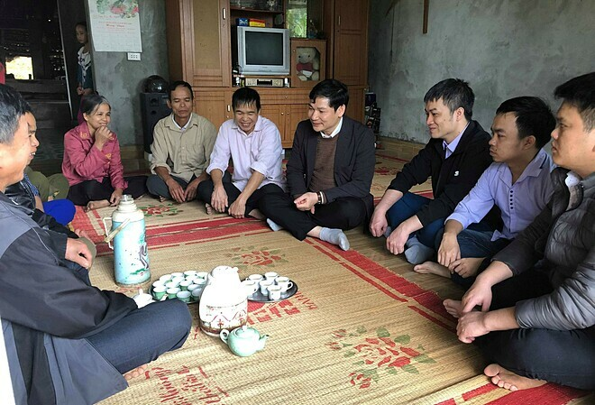 Ngày về nhà của cậu bé sống thực vật 2 năm - 3