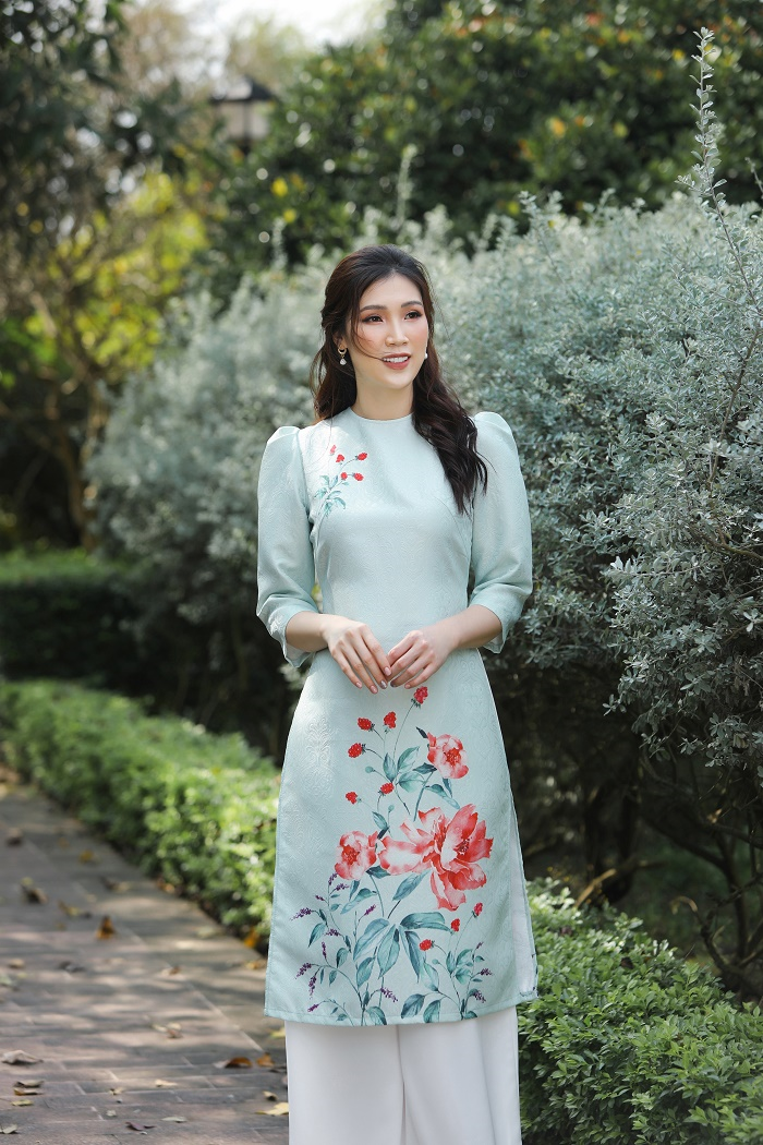 Hoa hậu Phí Thùy Linh chia sẻ kế hoạch đón Tết - 8