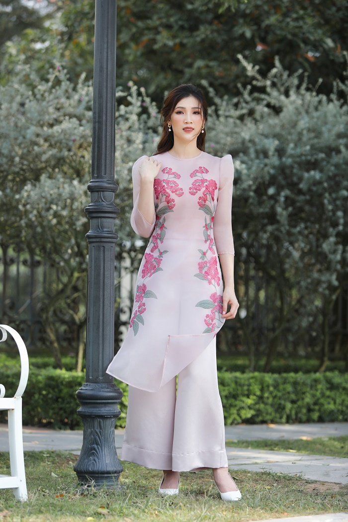 Hoa hậu Phí Thùy Linh chia sẻ kế hoạch đón Tết - 5