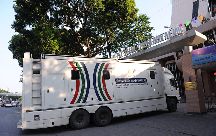 9 báo, tạp chí ở Hà Nội phải dừng hoạt động - 1