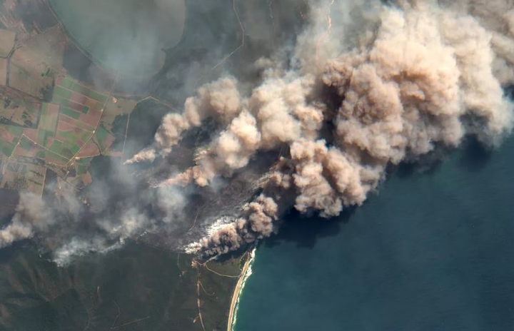 Phát hiện khói cháy rừng Australia cách hơn 12.000km ở Chile và Argentina - 1