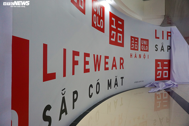 Ảnh: Lộ diện cửa hàng Uniqlo đầu tiên tại Hà Nội, lớn bậc nhất Đông Nam Á - 5