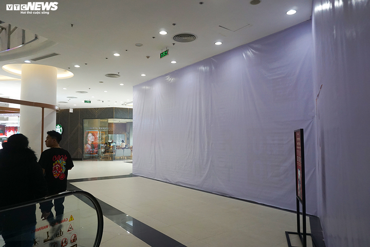 Ảnh: Lộ diện cửa hàng Uniqlo đầu tiên tại Hà Nội, lớn bậc nhất Đông Nam Á - 4