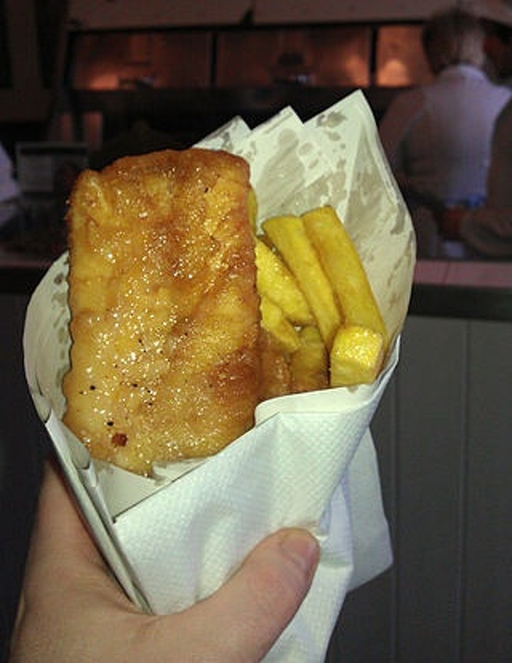 Những thực phẩm cần tránh nếu không muốn bụng tích mỡ - 6