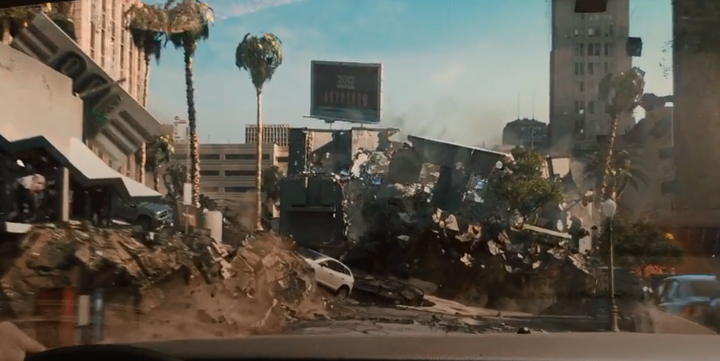 Rùng rợn hình ảnh thảm họa thiên nhiên liên tưởng cảnh phim ngày tận thế 2012 - 1