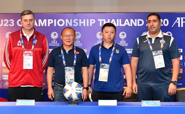 HLV Park Hang Seo: Biết rõ U23 UAE, U23 Việt Nam cố gắng giành chiến thắng - 1