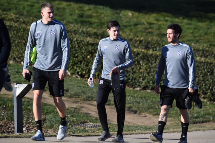 Văn Hậu cao nổi bật giữa dàn cầu thủ Heerenveen - 5