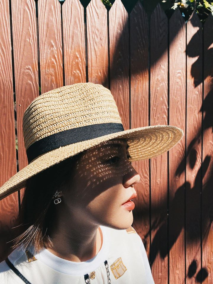 Sau ồn ào lộ clip nhạy cảm, Văn Mai Hương lần đầu chia sẻ gây bất ngờ - 1