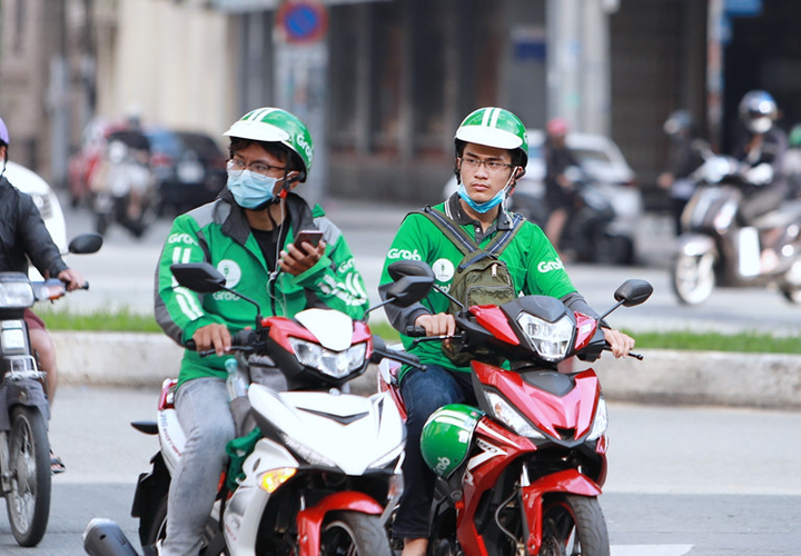 Đề xuất quản lý giờ làm thêm của sinh viên: Chuyên gia giáo dục nói gì? - 1