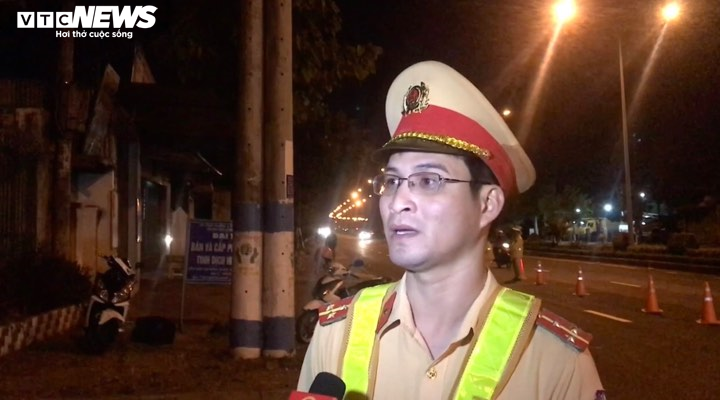 Tài xế say xỉn cố dùng 'chiêu' để qua mặt CSGT Gia Lai - 3