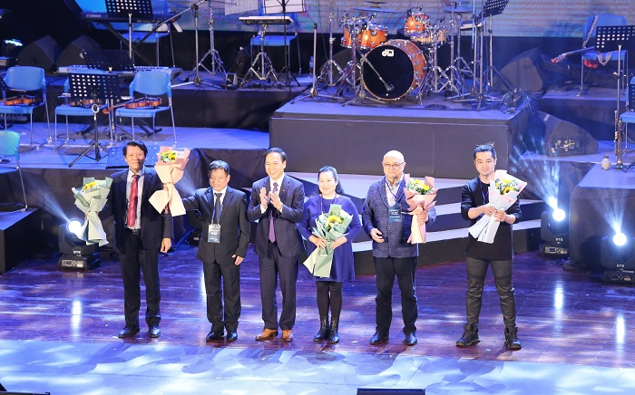 Festival âm nhạc Quốc tế - Hạ Long 2020 quy tụ dàn nghệ sỹ 'khủng' - 1