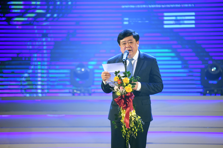 Nguyễn Ngọc Anh giành giải Nhất 'Giọng hát hay tiếng Hàn Quốc - VOV 2019' - 2