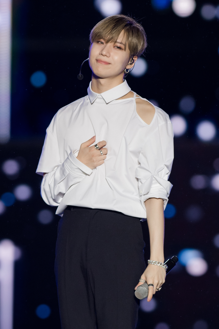 '2020 K-Pop Super Concert' khiến khán giả Việt đã tai, đã mắt - 8