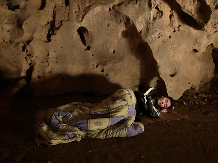 Cao Thái Hà trong quá trình thực hiện phim "Bão ngầm".