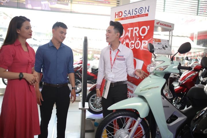 Mỗi khách hàng vay trả góp có thể được hoàn tiền tới 24 triệu đồng - 2