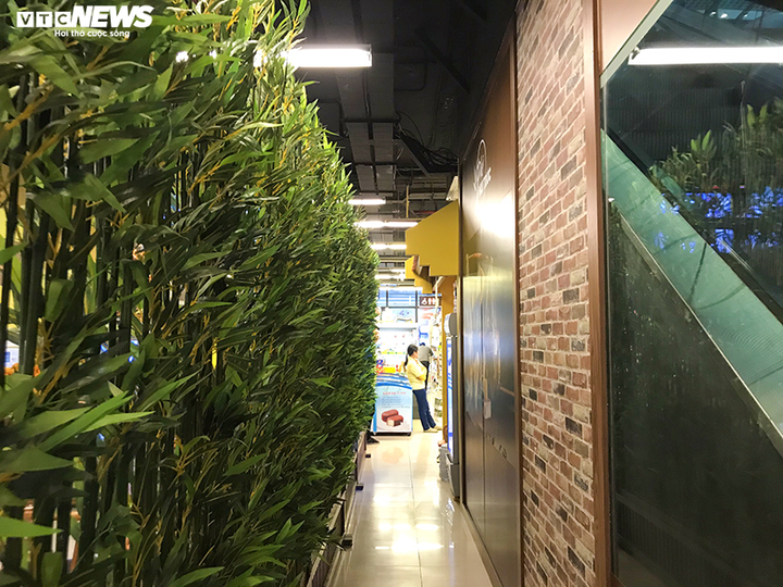 Công ty giảm 90% vốn điều lệ, website đóng cửa: Siêu thị Minh Hoa hoạt động thế nào? - 8