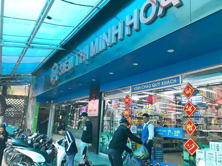 Công ty giảm 90% vốn điều lệ, website đóng cửa: Siêu thị Minh Hoa hoạt động thế nào? - 5