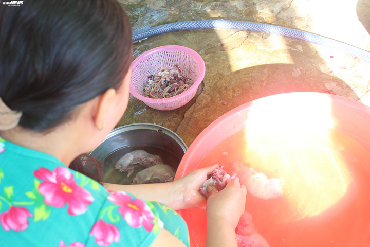 Ảnh: Về miền Tây tham quan chợ thịt chuột độc nhất vô nhị - 10