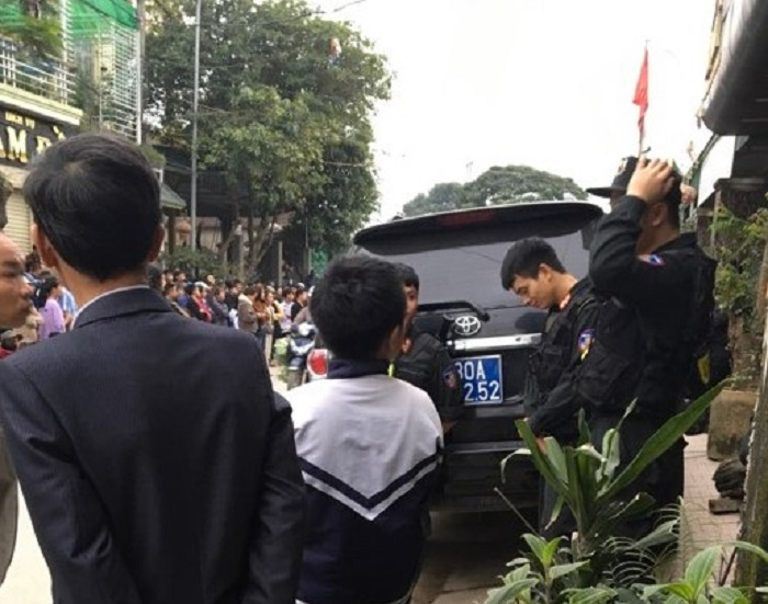 Cảnh sát đặc nhiệm phối hợp hình sự phá sới bạc 'khủng', bắt giữ 101 con bạc thế nào? - 1