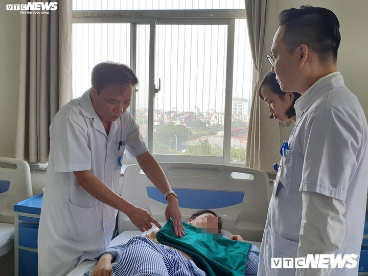 Gặp bác sĩ sáng tạo kỹ thuật mổ khiến cả thế giới nể phục - 3