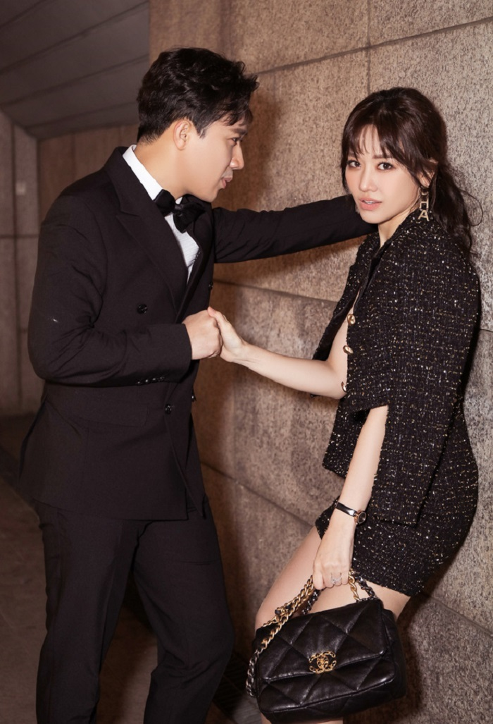 Fan 'lầy lội' lấy ảnh sang chảnh, diện đồ hiệu của Hari Won làm mẫu bán chun buộc tóc giá 4.000 đồng - 2