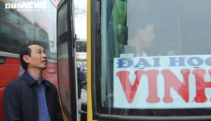 Thứ trưởng Bộ GTVT giật mình trước đề xuất tăng 60% giá vé xe khách dịp Tết - 3