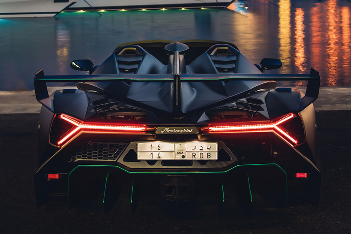 Siêu xe Lamborghini Veneno Roadster cực hiếm, trên thế giới chỉ có 9 chiếc - 7