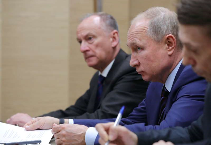 Tổng thống Putin giữ bí mật về kế hoạch cải tổ Chính phủ tới phút chót - 1