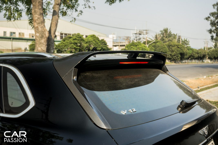 Bentley Bentayga sang chảnh với bodykit sợi carbon - 3