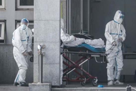 Virus corona gây bệnh viêm phổi ở Trung Quốc nguy hiểm thế nào? - 1