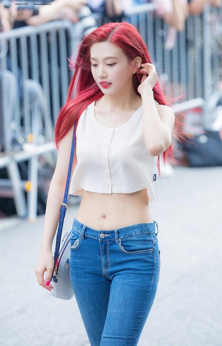 Hoa hậu Trương Tử Lâm, Marian Rivera và những mỹ nhân châu Á tuổi Tý gây sốt mạng xã hội - 19