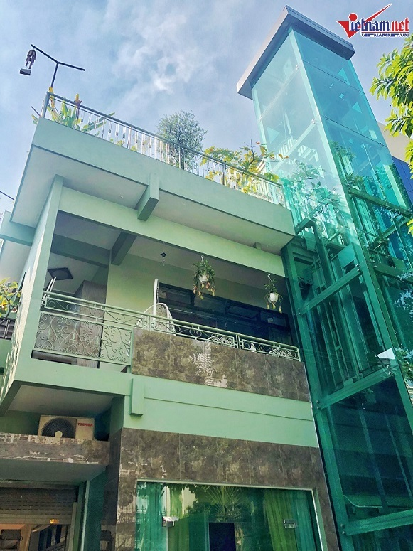 Nhà hơn 50 năm tuổi trưng bày hàng trăm tượng Phật của NSND Kim Cương - 1