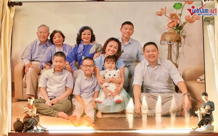 Nhà hơn 50 năm tuổi trưng bày hàng trăm tượng Phật của NSND Kim Cương - 6