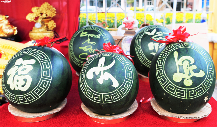 Trăm hoa khoe sắc Xuân giữa lòng phố cổ Hội An - 8