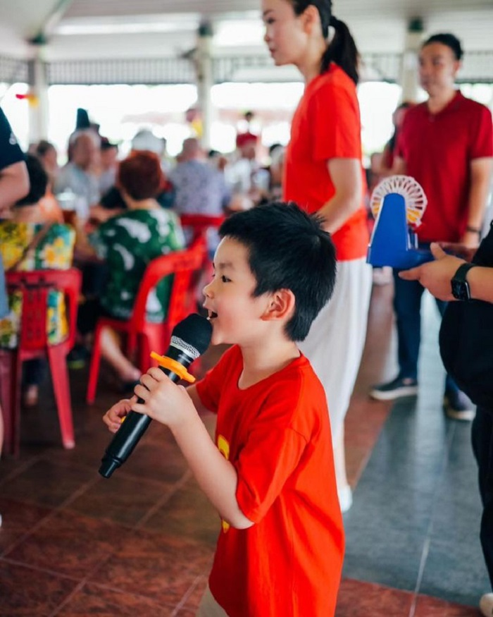 Sắc vóc trẻ trung tuổi 49 của 'Tiểu Long Nữ' Phạm Văn Phương - 5